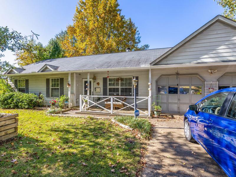House in Rex, Georgia bought for cash